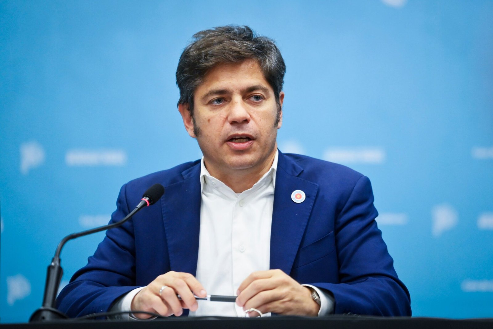 Axel Kicillof va a Corrientes en busca de una foto con el radical Valdés